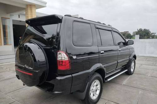 2013 Isuzu Panther GRAND TOURING