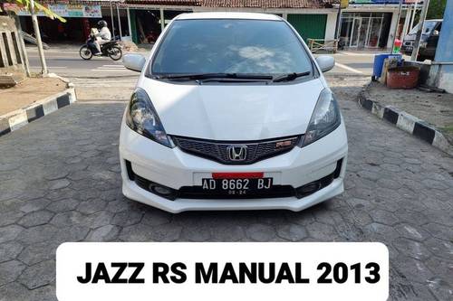 2013 Honda Jazz  1.5L RS MT bekas