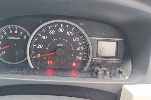 2018 Daihatsu Sigra 1.2 R MT