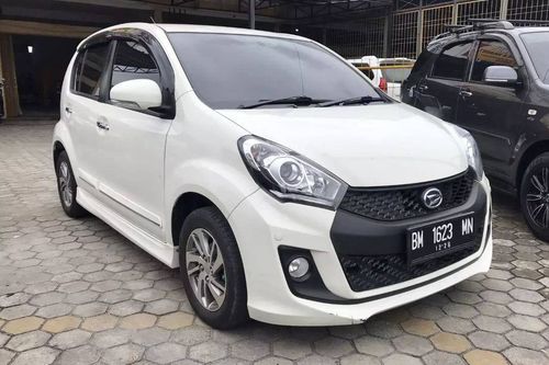 Second hand 2015 Daihatsu Sirion 1.3L D MT 