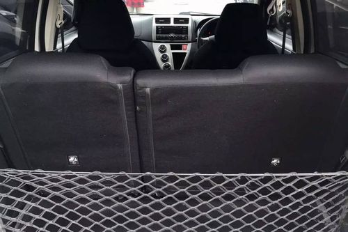 Second hand 2015 Daihatsu Sirion 1.3L D MT 