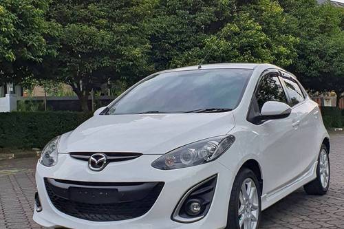 Used 2015 Mazda 2 GT SKYACTIV