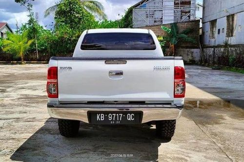 2012 Toyota Hilux Double Cabin G 2.5L MT tua