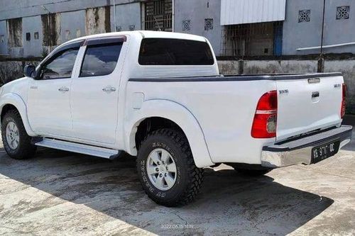 2012 Toyota Hilux Double Cabin G 2.5L MT bekas