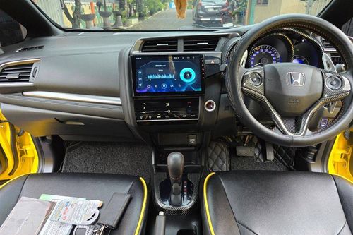 Beli mobil bekas