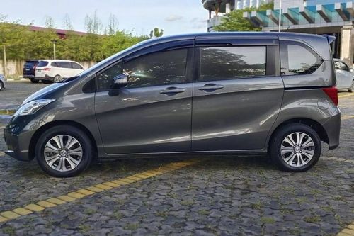 2012 Honda Freed E(PSD)A/T tua