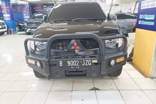 2018 Mitsubishi Strada Triton DOUBLE CABIN GLX 2.8 PU bekas