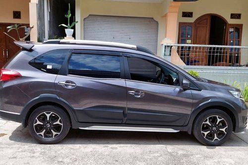 Dijual 2018 Honda BRV E CVT PRESTIGE 1.5L AT bekas