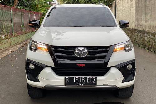 2019 Toyota Fortuner VRZ 4X2 TRD 2.4L AT bekas