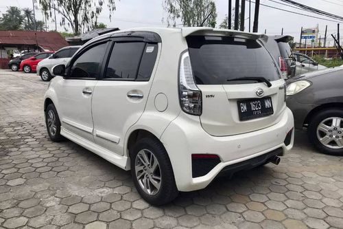 Old 2015 Daihatsu Sirion 1.3L D MT MC