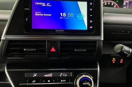 2018 Toyota Sienta 1.5L Q AT