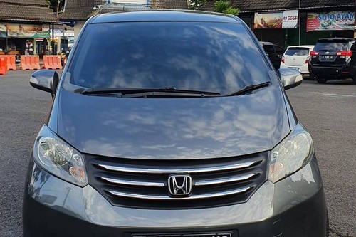 2015 Honda Freed  GB3 1.5 E AT bekas