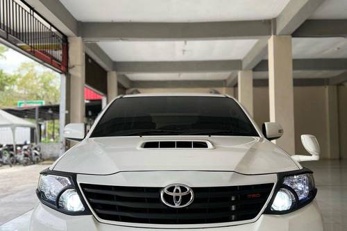 Second Hand 2015 Toyota Fortuner  G 4X2 TRD VNT MT