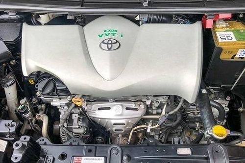 2017 Toyota Sienta 1.5L Q AT