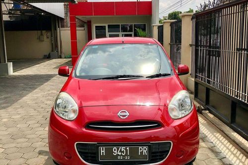 Second Hand 2012 Nissan March L XS 1.2 MT