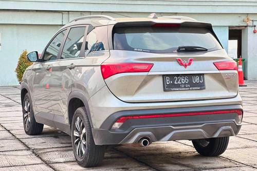 2019 Wuling Almaz 1.5 L TURBO CVT