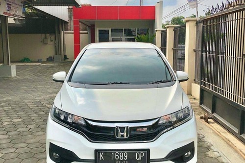 2015 Honda Jazz RS CVT bekas
