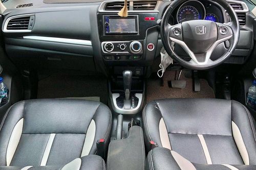 Beli mobil bekas