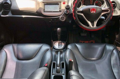 2010 Honda Jazz RS CVT