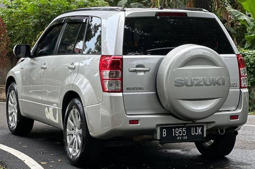 2014 Suzuki Grand Vitara  JLX 2.4L AT