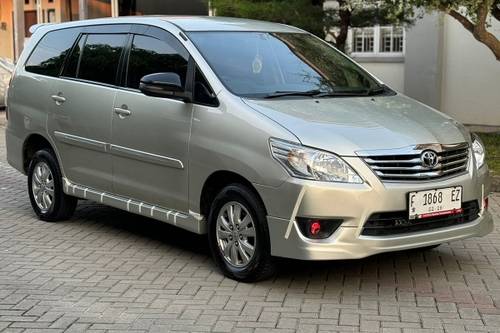 2013 Toyota Innova DIESEL G 2.4 AT bekas