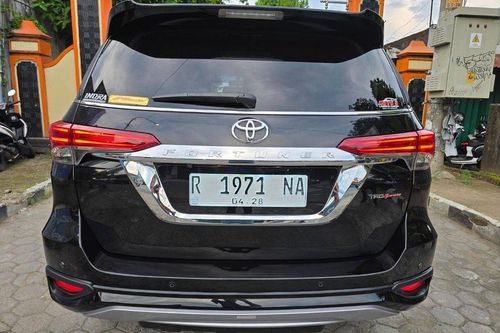 2018 Toyota Fortuner 4X2 G AT DIESEL TRD SPORTIVO