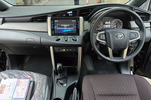 2022 Toyota Kijang Innova REBORN 2.4 G AT DIESEL