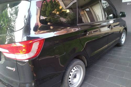 2022 Wuling Formo S 5 SEATER MT