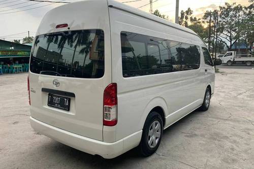 2019 Toyota Hiace Commuter Manual