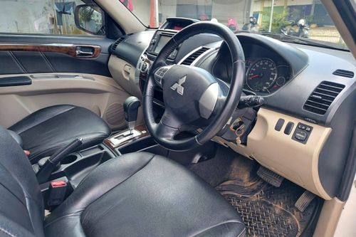2014 Mitsubishi Pajero Sport V6 4X2 AT bekas