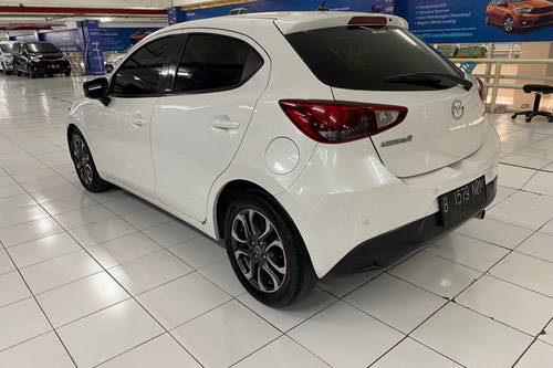 2015 Mazda 2  SKY ACTIV R AT LIMITED