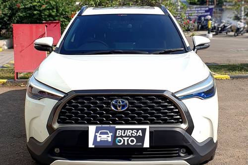 2021 Toyota Corolla Cross 2024 1.8L Hybrid bekas