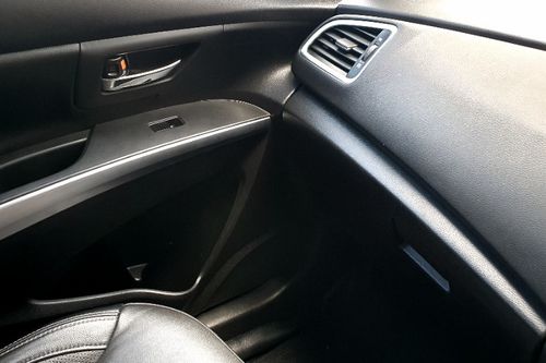 Dijual 2019 Suzuki SX4 S Cross AT bekas