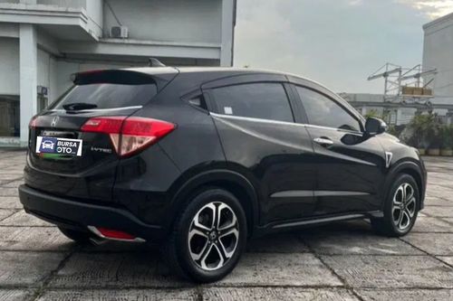 2018 Honda HRV E 1.5 CVT tua