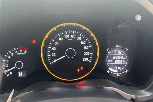 Dijual 2018 Honda HRV E 1.5 CVT bekas