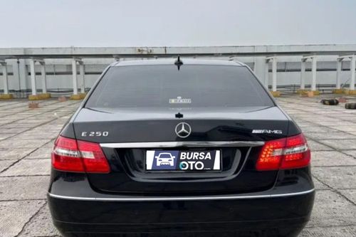 Dijual 2010 Mercedes Benz E-Class E 250 CGI AVANTGARDE bekas