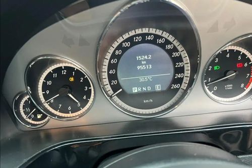 2010 Mercedes Benz E-Class E 250 CGI AVANTGARDE tua