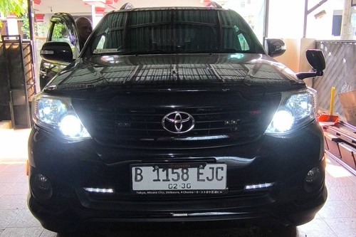 2014 Toyota Fortuner  2.7 G A/T LUX TRD BENSIN bekas