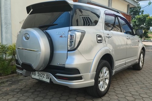 Dijual 2017 Daihatsu Terios R A/T bekas
