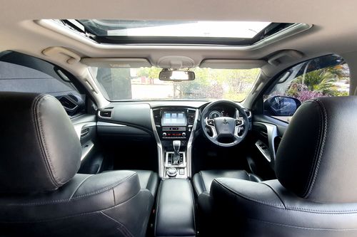2023 Mitsubishi Pajero Sport Dakar Ultimate AT 4x4 bekas
