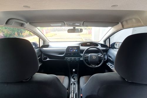 Used 2016 Toyota Sienta G CVT