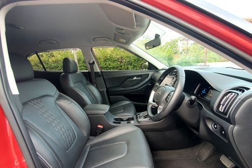 Dijual 2022 Hyundai Creta Style IVT bekas