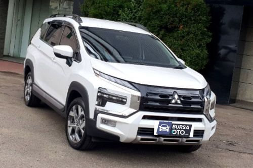 Second hand 2023 Mitsubishi Xpander Cross Premium CVT 