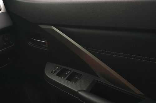 Used 2023 Mitsubishi Xpander Cross Premium CVT