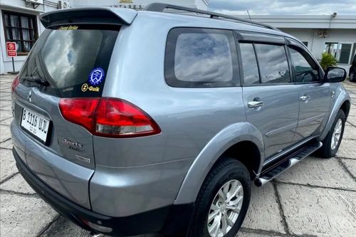 Dijual 2014 Mitsubishi Pajero Sport Exceed AT 4x2 bekas