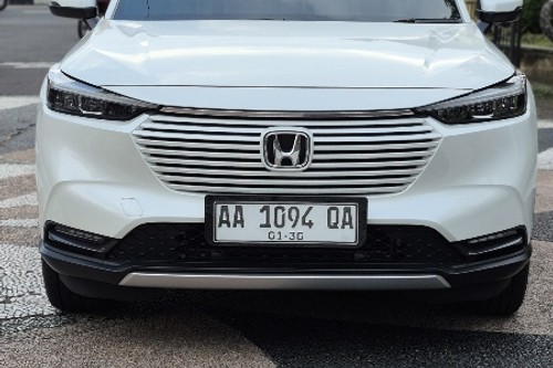 2024 Honda HRV 1.5L SE CVT bekas