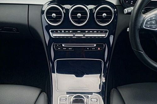 Second hand 2018 Mercedes Benz C-Class Sedan C 200 