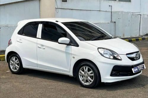 Second hand 2013 Honda Brio Satya E CVT 