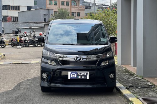Used 2014 Toyota Vellfire  2.4 Z AT GOLD EDITION