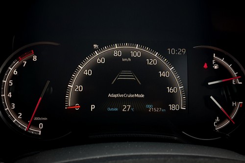 2023 Toyota Voxy 2.0 CVT bekas